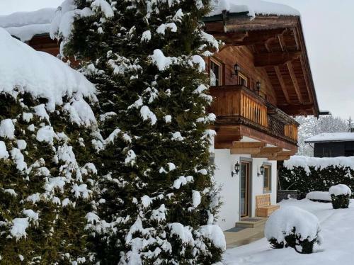 Das Gem�tliche Chalet Im Bergdoktordorf Ellmau