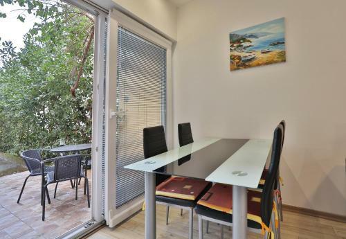 Apartments Dijana