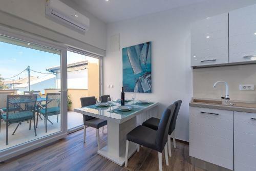 Apartments Dijana