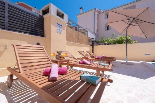 Apartments Dijana