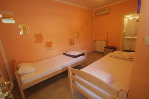 Hostal Twin Room Zadar - Diklo 16023f
