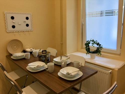 Entire Luxury Apartment In The City Center