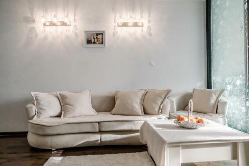 Nice Apartament With Sea And Mountain Views