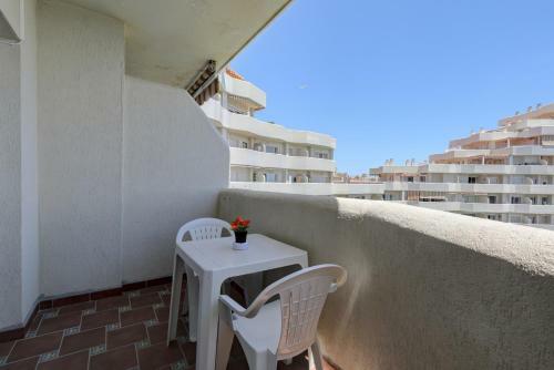 Apartamento 074 - Fabulous Sea View Studio In Benal Beach Complex
