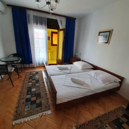 Apartments And Rooms Jasminka