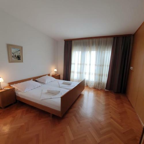 Apartments And Rooms Jasminka