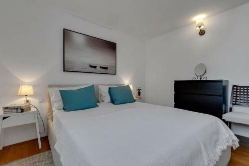 Apartment Sea Breeze Makarska
