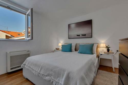 Apartment Sea Breeze Makarska