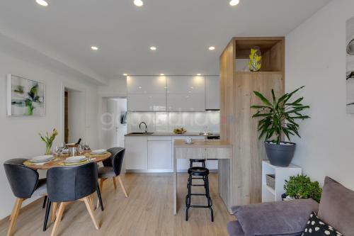 Luxurious Apartments Lara&luka