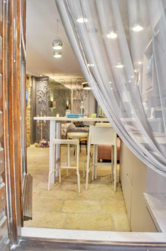 Studio Apartman Eleven