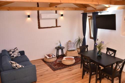Bruno Old Town Apartments
