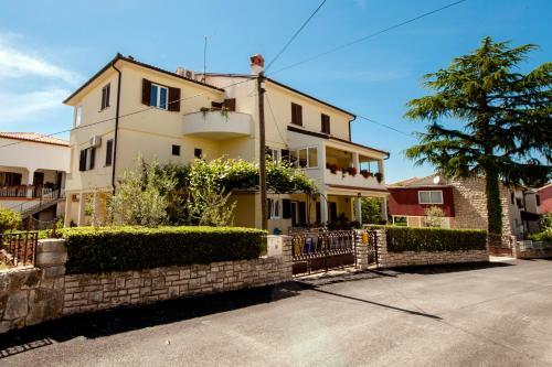 Apartmani Darko