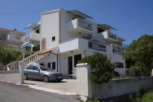 Apartamentos Studio Arbanija 13298e