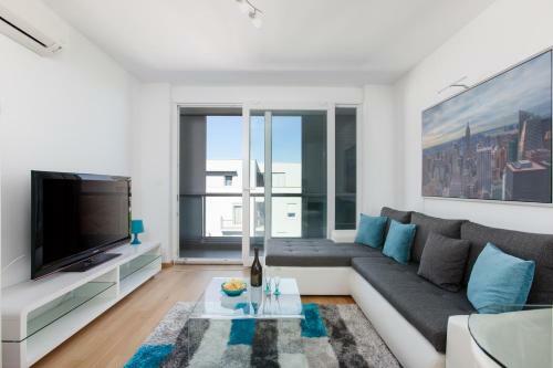 Blue Pearl Apartment