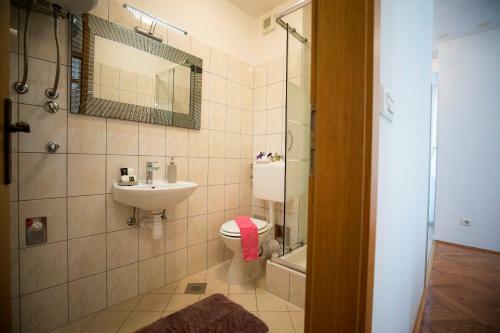 Beach Zenta Apartments