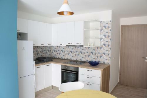 Velin Apartment