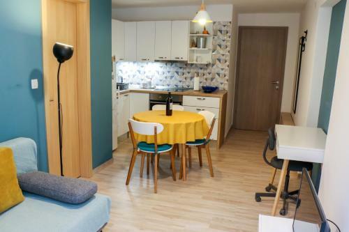 Velin Apartment
