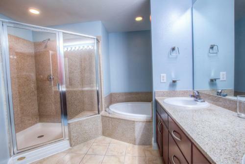 Laketown 829 Gorgeous 2 Bd Plusbunks, Gulf Views, Best Amenities,great Location
