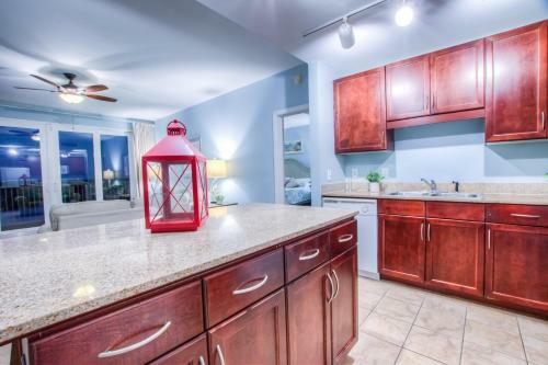 Laketown 829 Gorgeous 2 Bd Plusbunks, Gulf Views, Best Amenities,great Location