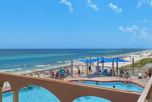 8th Floor Gulf View Beachfront Condominium