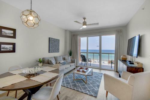 Brightly Furnished Beachfront Condominium