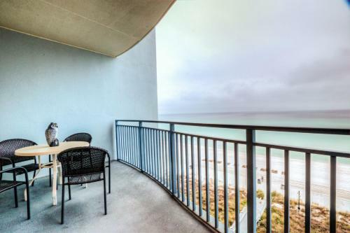 Sterling Breeze 503! Beautiful 1 Bd 2 Ba, Ocean View, Beach Service Included