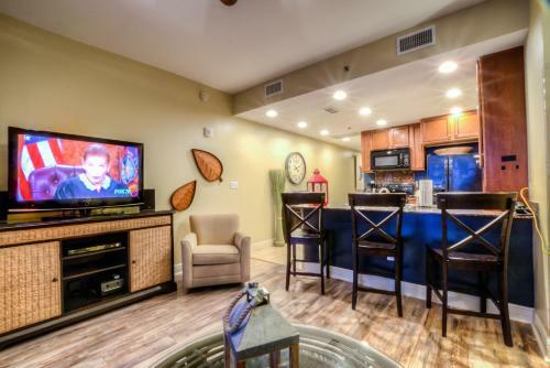 Sterling Breeze 503! Beautiful 1 Bd 2 Ba, Ocean View, Beach Service Included