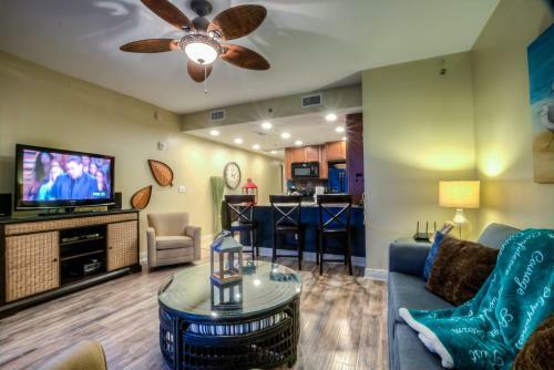 Sterling Breeze 503! Beautiful 1 Bd 2 Ba, Ocean View, Beach Service Included