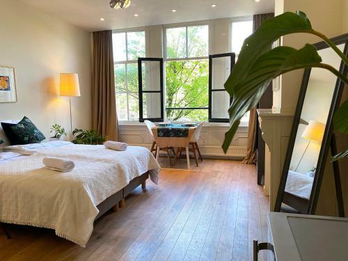 Hostal The Canalview Retreat
