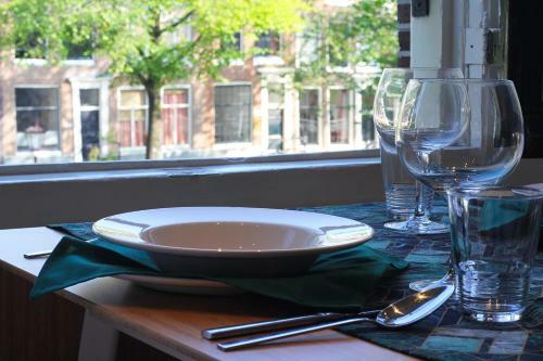 Hostal The Canalview Retreat