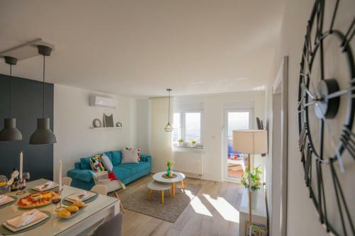 Center Apartment N&n