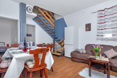 Holiday Home Nadea - With Private Pool