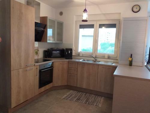 Apartman Leanton
