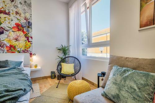 Colosseum Garden Studio Apartments