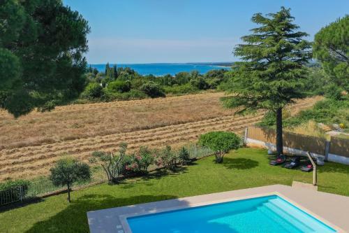 Astinian Villa Puntizela