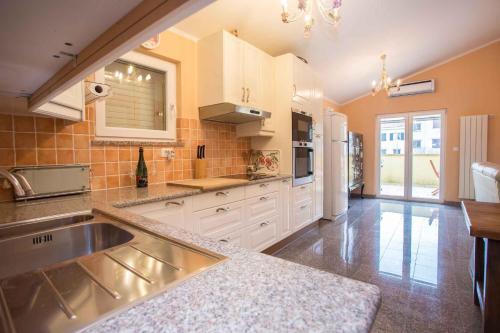 Apartment In Porec/istrien 39700
