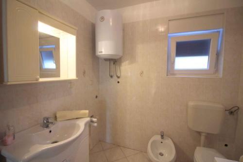 Apartment In Porec/istrien 37126