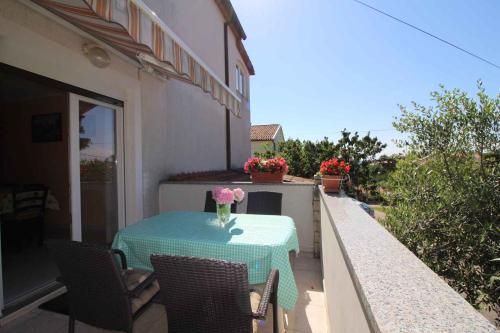 Apartment In Porec/istrien 37126