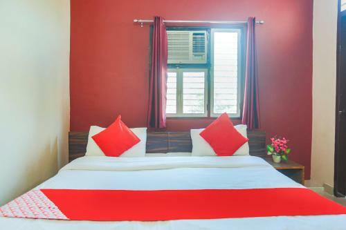 Hotel Oyo 69561 Dezire Residency