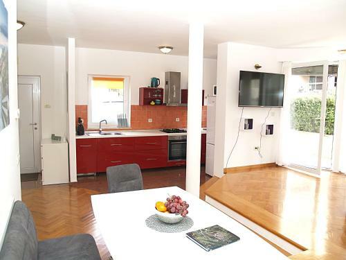Apartment Carmen