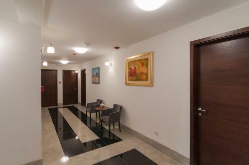 Hostal Luxury Rooms Near The Beach2