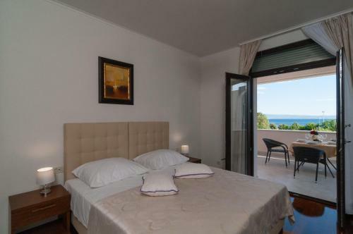 Hostal Luxury Rooms Near The Beach