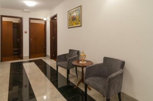 Hostal Luxury Rooms Near The Beach