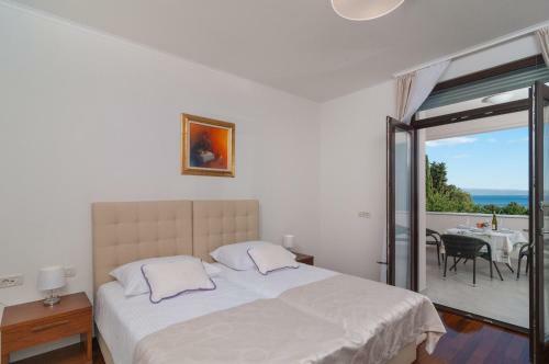 Hostal Luxury Rooms Near The Beach