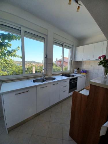 Apartment Mira