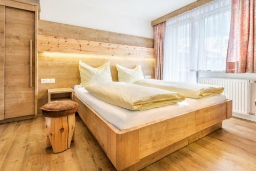 Bed & Breakfast Pension Ahorn