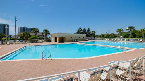 Ariel Dunes II 204 - Flr2- 2br 2ba (6)