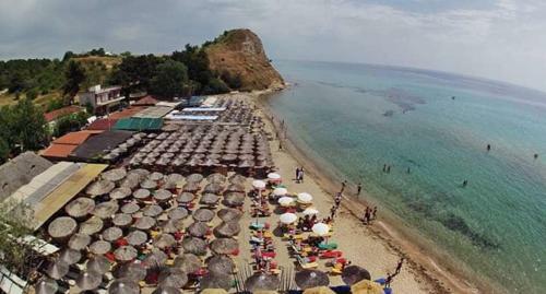 Popi' S Apartment 50 Metres From The Sea!