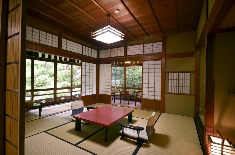 Yunoshimakan