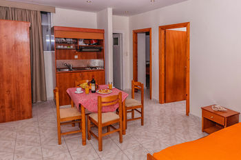 Erofili Apartments